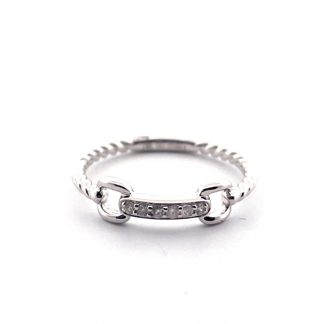 14k White Gold GG Link Diamond Ring