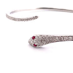 Load image into Gallery viewer, Stunning 18k White Gold Detailed Snake Diamond Bracelet