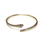 Load image into Gallery viewer, Stunning 18k Yellow Gold Detailed Snake Diamond Bracelet
