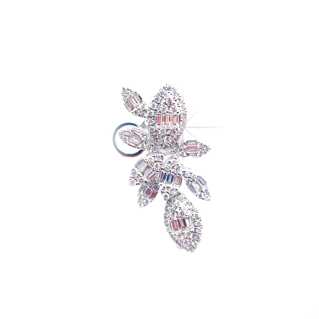 Exquisite and Elegant 18K White Gold Oval Diamond Leaf Earrings